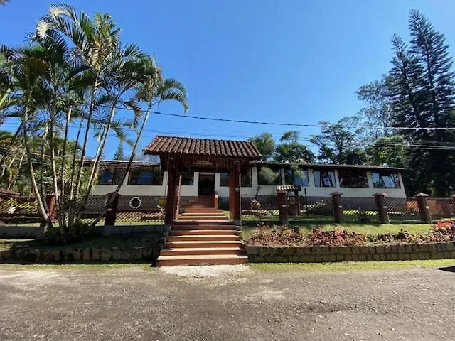 Hotel Fazendinha Penedo 